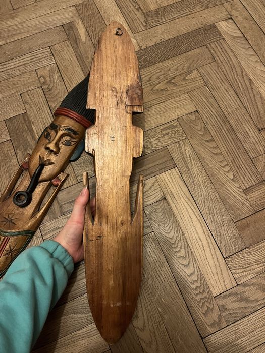 Drewniane maski dekoracyjne w stylu afrykańskim