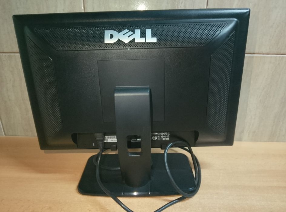 Monitor LCD Dell 19 cali