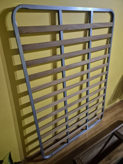 Estrado  cama 183x130