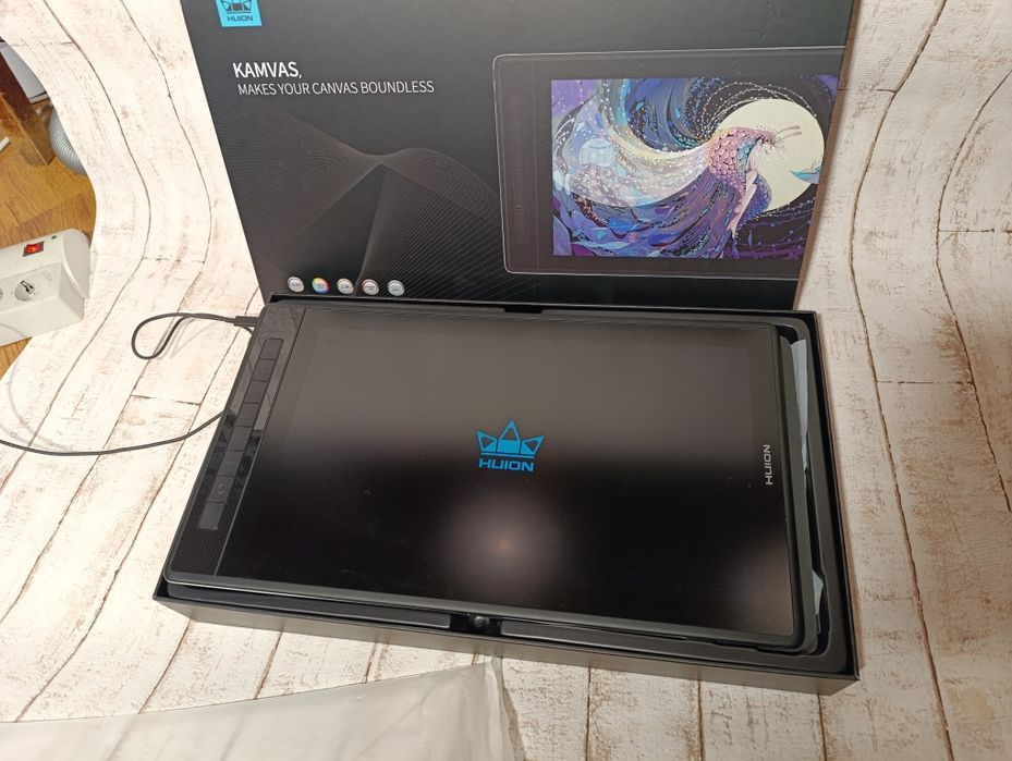 Графический монитор Huion Kamvas Pro 16 (2.5K)