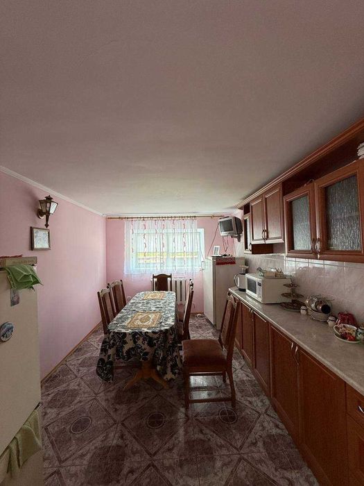Будинок в Стриганцях, ремонт, меблі, техніка
