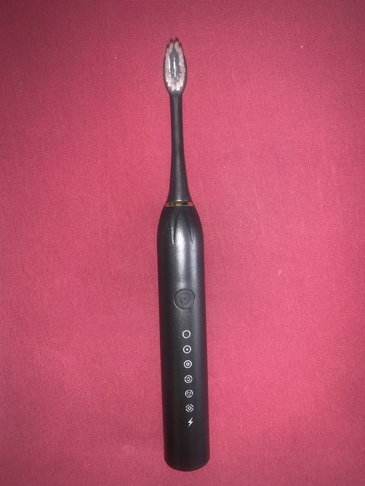 Зубная щетка электрическая БУ