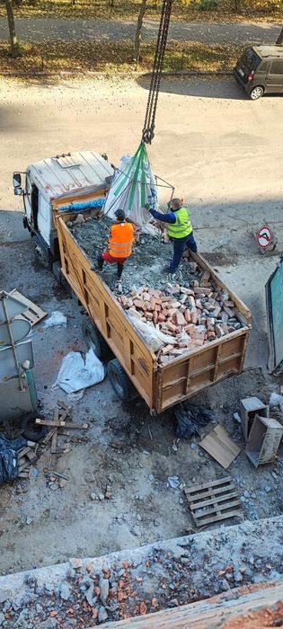 Послуги екскаватора, ковш 30-40, копання траншеї, планування, гідромол