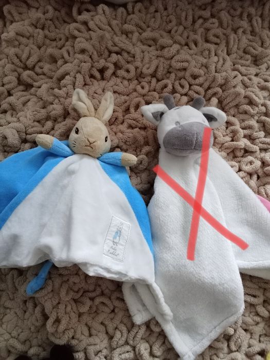 Іграшки для малечі комфортер-притулялка