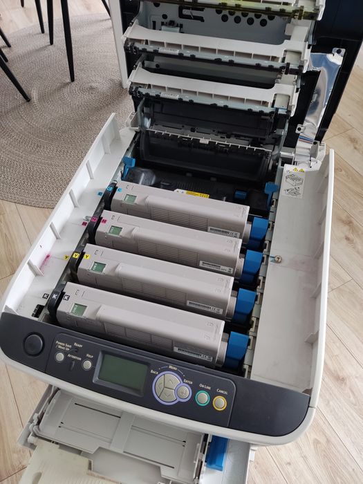 Drukarka Oki ES6412 laser kolor duplex na części