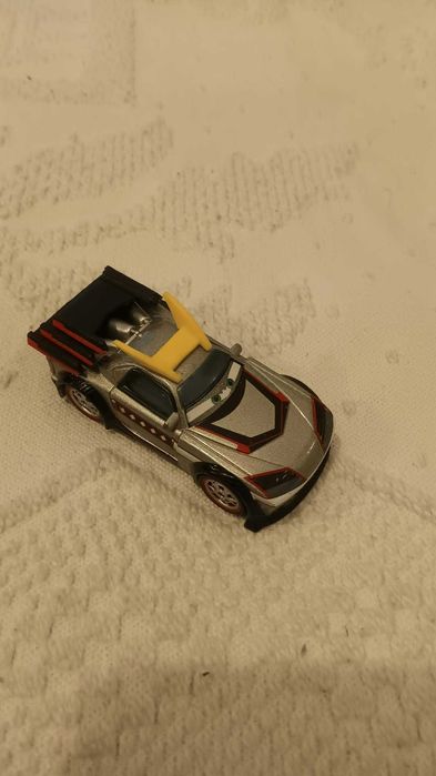 carro faísca mcqueen