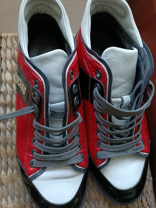 Buty skórzane Moschino