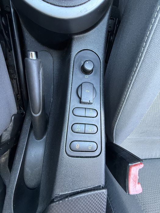 Seat alteia xl 1.6 tdi 2010 bom preco