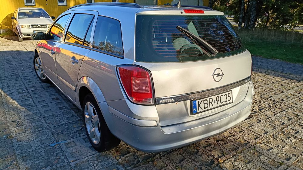 Opel Astra H 1.9 CDTI 100 KM, 2007