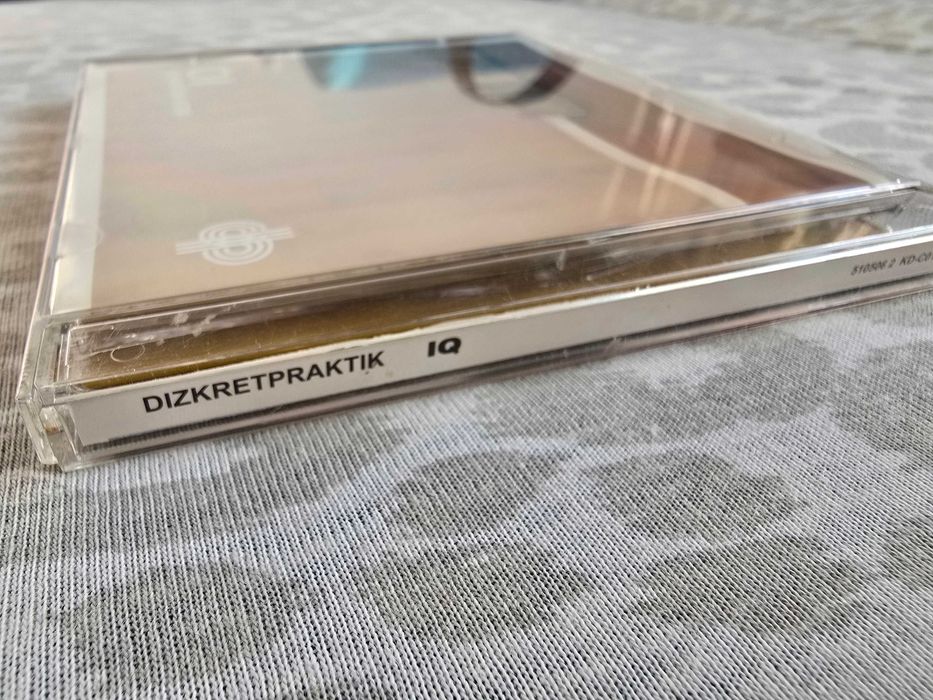 Dizkretpraktik IQ CD pierwsze wydanie