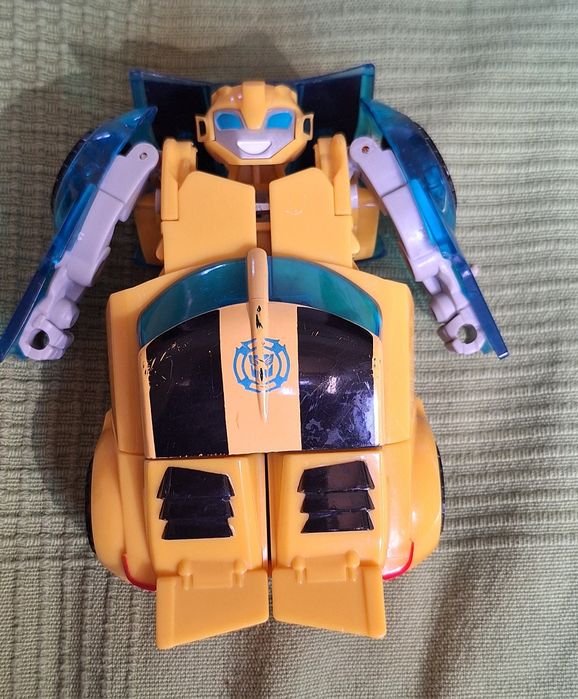 Samochód - robot zabawka 2w1