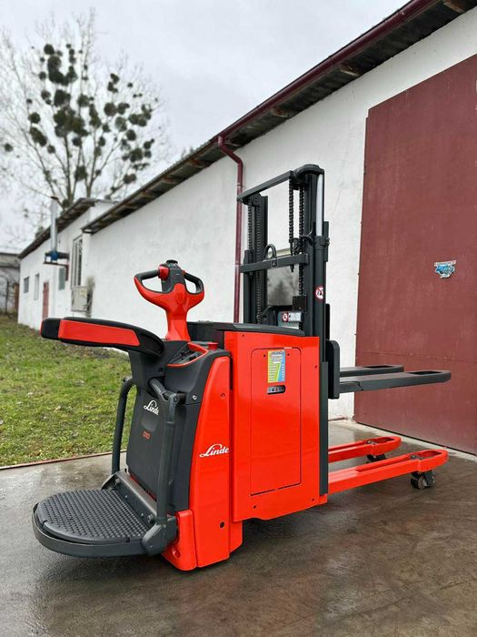 Штабелер електричний Навантажувач 1328* Linde D10АР 1,2-2т 201 см 2020