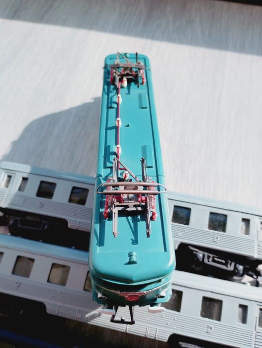 Conjunto comboio passageiros, carga e obras H0 1:86