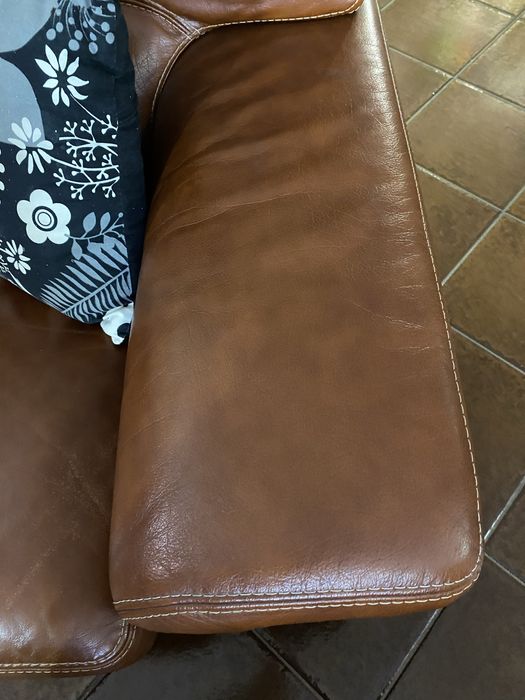 Sofá em pele como novo
