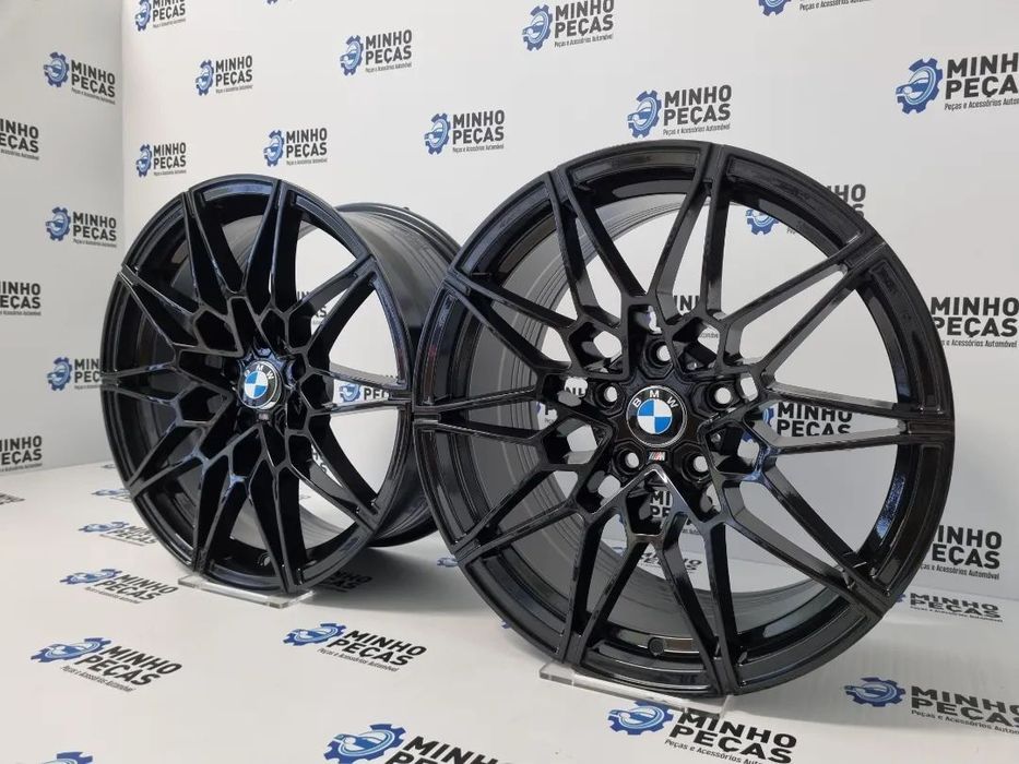 Jantes BMW 826M M4 Competition 2021 em 18 Preto Brilho (5x120)
