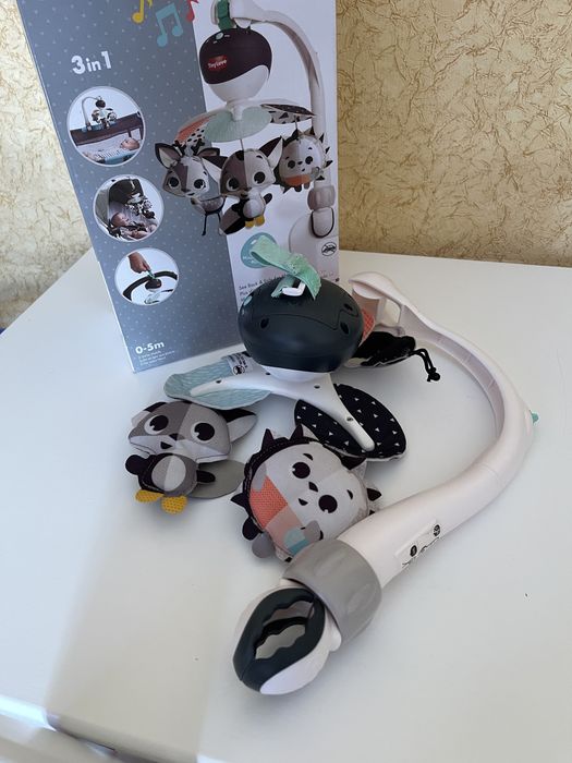 Мобіль tiny love