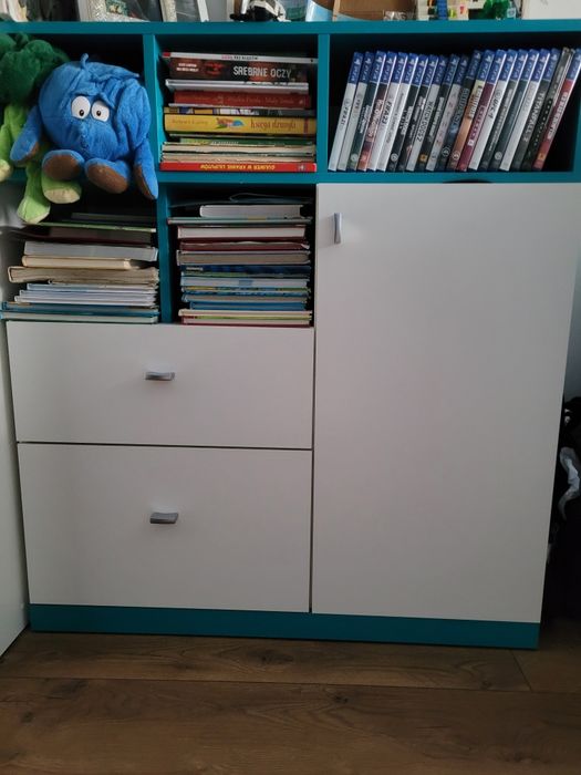 Nowoczesna komoda firmy Mobi