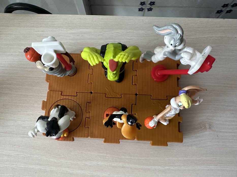 Bd lebron james looney tunes space jam nba 1995 tweety