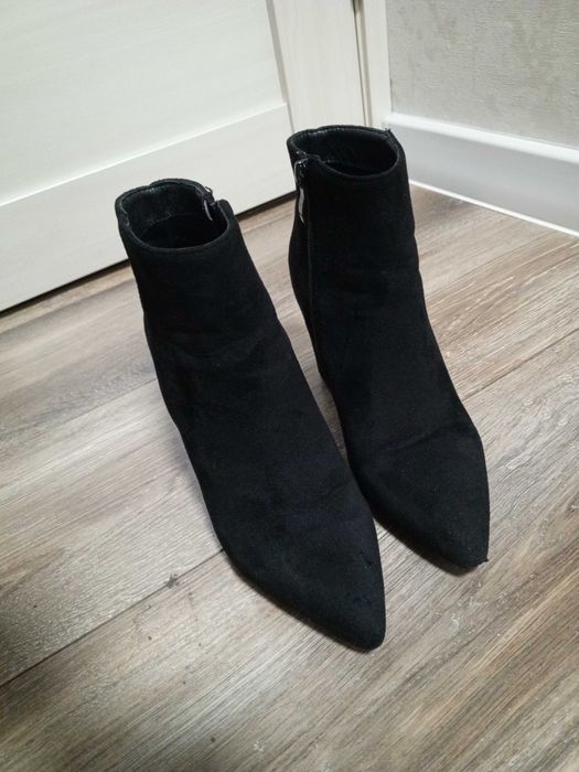 Ботільони демісезон р. 36