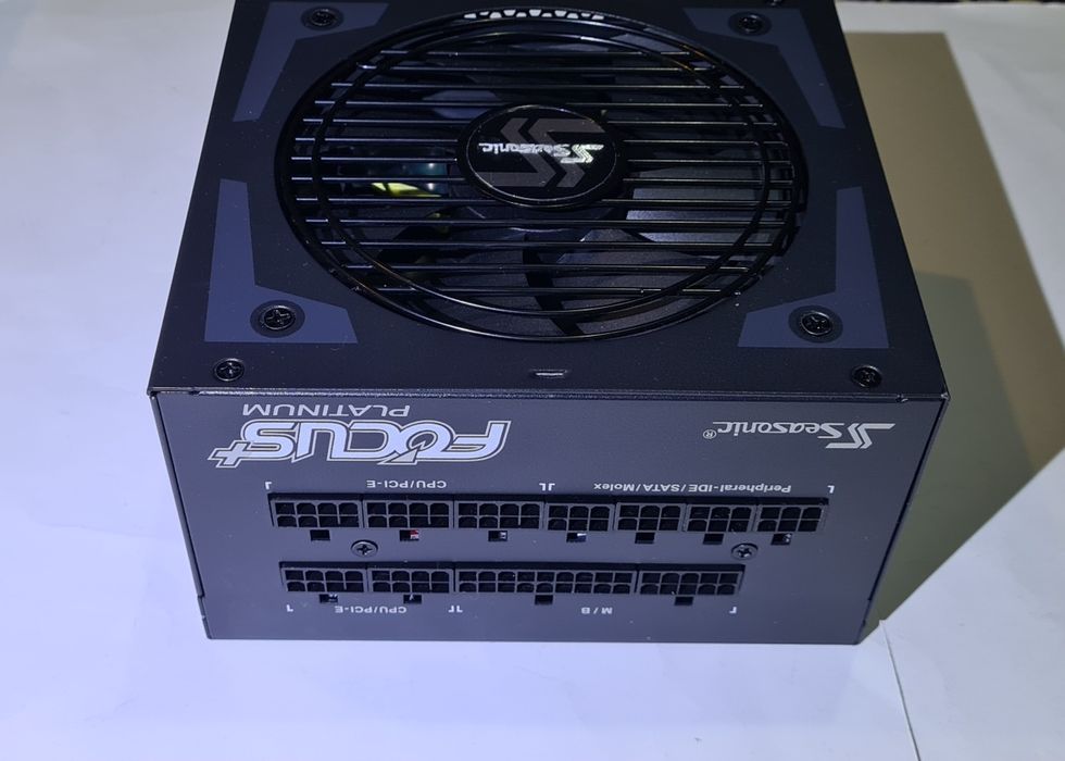Seasonic 850W Focus Plus Platinum