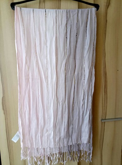 шарф, шаль, палантин по символической цене или подарок