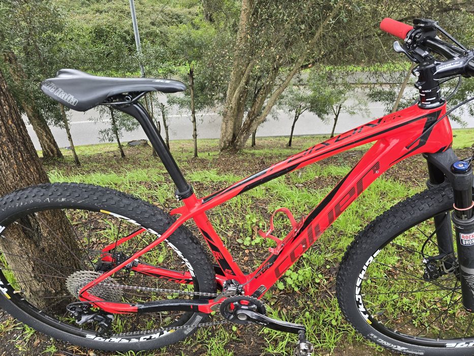 Btt coluer poison 29 toda xt reba e mavic m