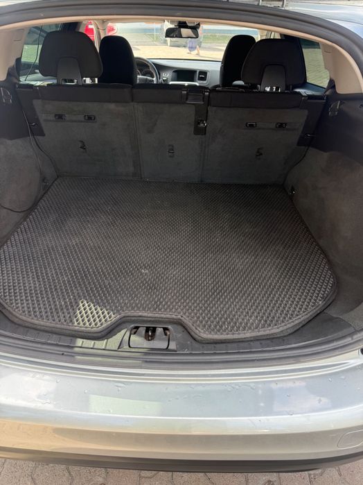 Продам Volvo V60 2012р
