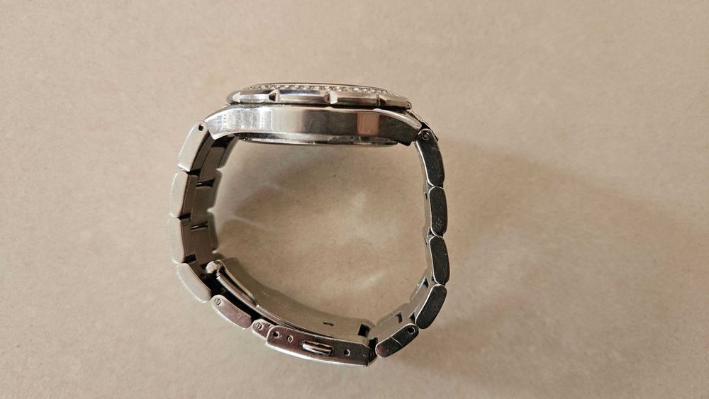 Zegarek damski Guess Prism