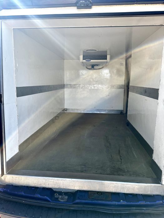 Wynajem chłodnia catering mroźnia -18 blaszak bus wypożyczalnia FV