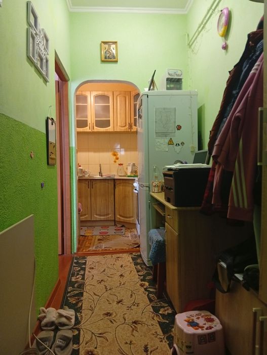Продається 1-на квартира в частині будинку одноповерховому .