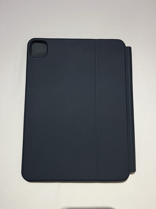 Klawiatura do iPad 10.9 / iPad Pro 11 (b. dobry stan)