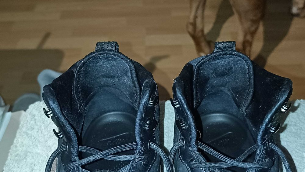 Zimowe NIKE EBERNON MID WINTER r.44,5 stan bardzo dobry