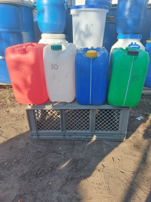 канистры пластиковые 10л- 50л б.у цена от 30 грн