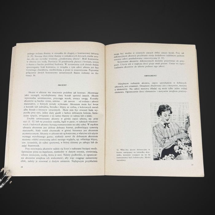 Książka Jak się ubierać Zbyszewska 1963 Moda PRL Vintage IWP Lata 60 J6/041439
