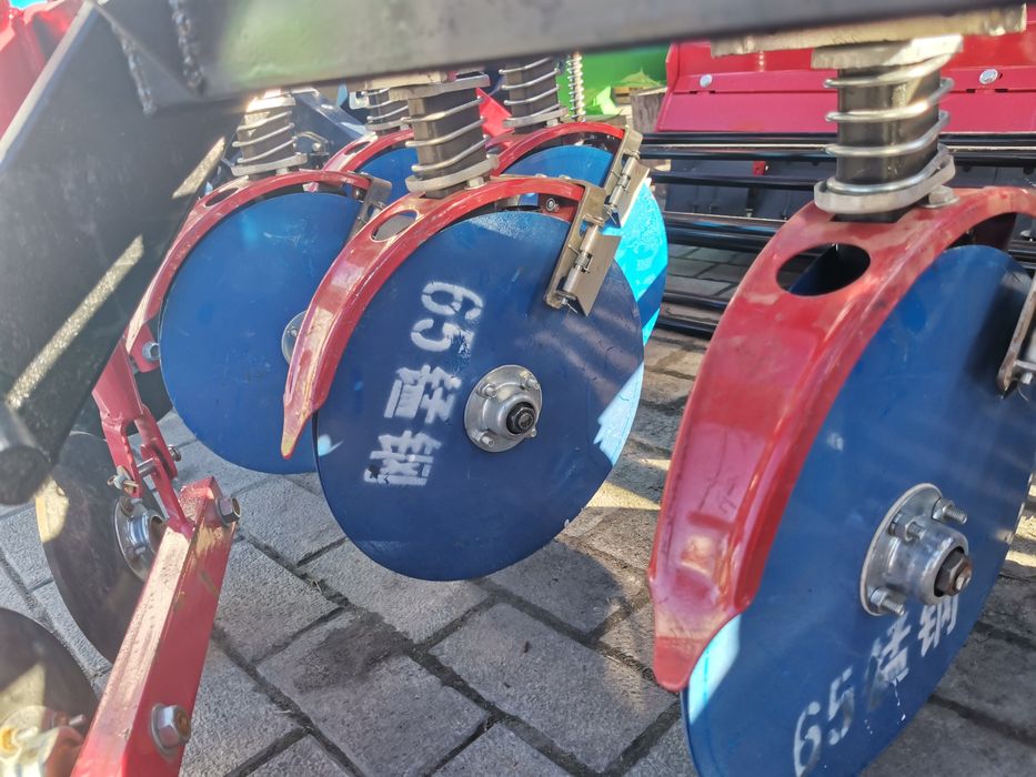 Сівалка Заря, Сівалка ДТЗ