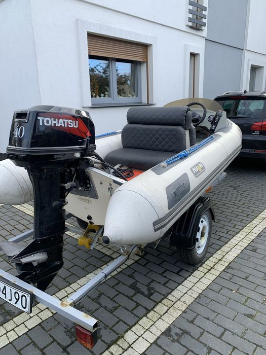 Lodzie motorowe Rip Avon 40 km stan bardzo dobry .