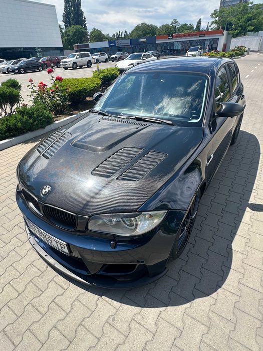 Продам BMW E87