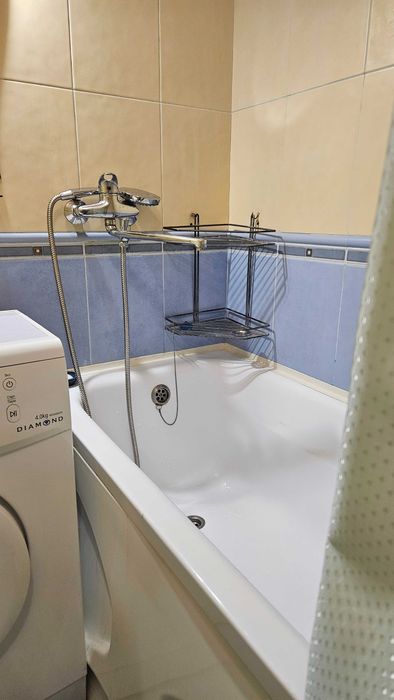 Сдам 1 комнатную кв-ру ул. Януша Корчака 64 м. Нивки пешком  15 мин.