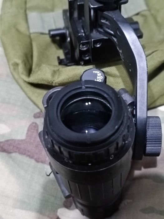 PVS-14 NNVT gen2+ ПНБ прилад нічного бачення