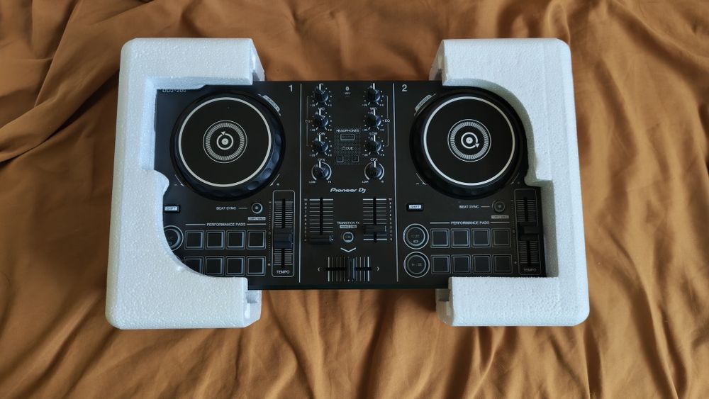 Pioneer Controller DDJ-200