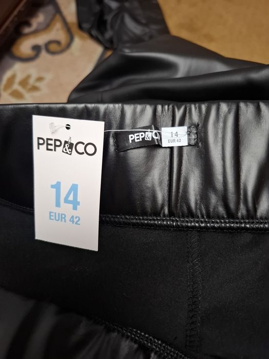 Новые леггинсы лосины еко кожа разм..М-L/14