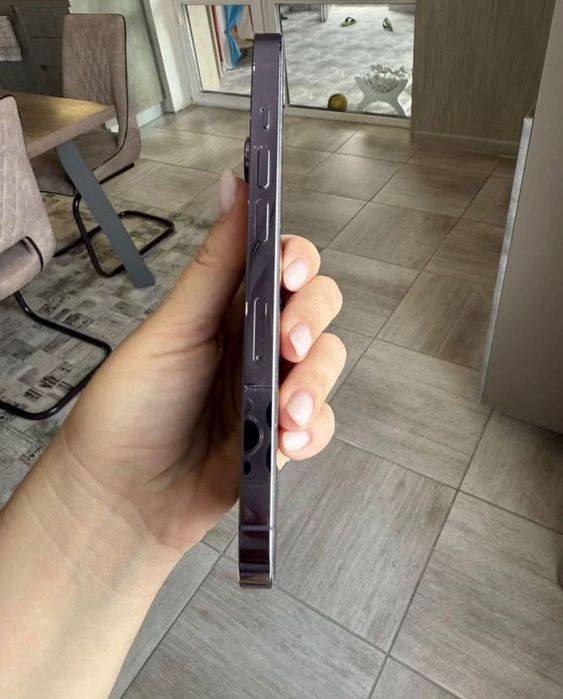 Продам iPhone 14 Pro 256