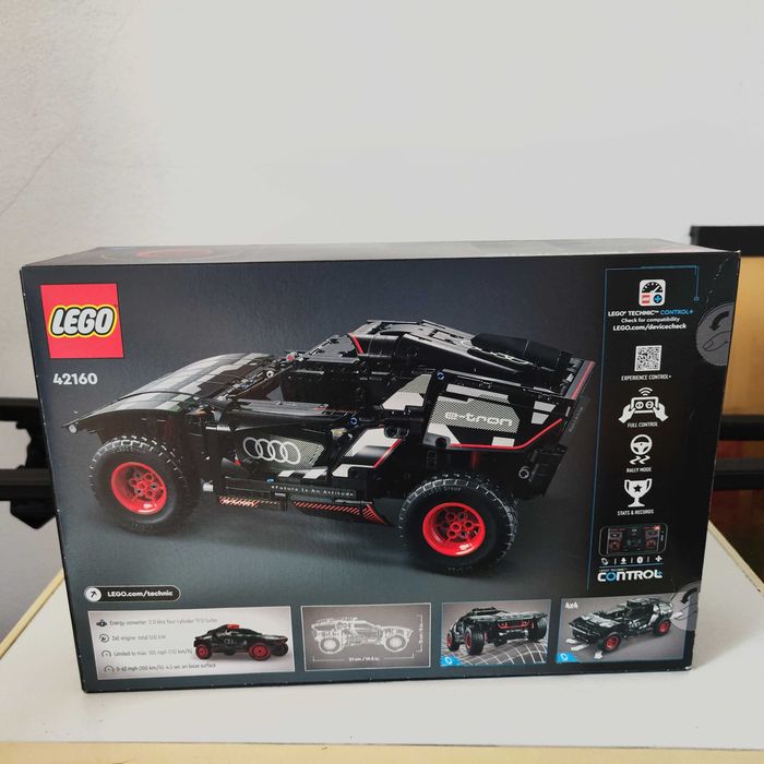 Lego 42160 Audi RS Q E-tron