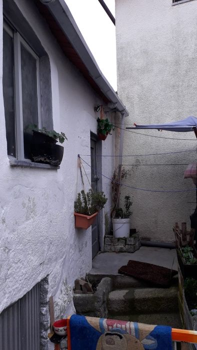 Casa para venda bem situada