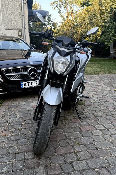 Loncin CR-250.
