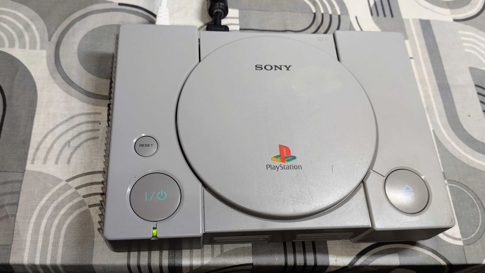 Consola Playstation 1 Fat (ler descrição)