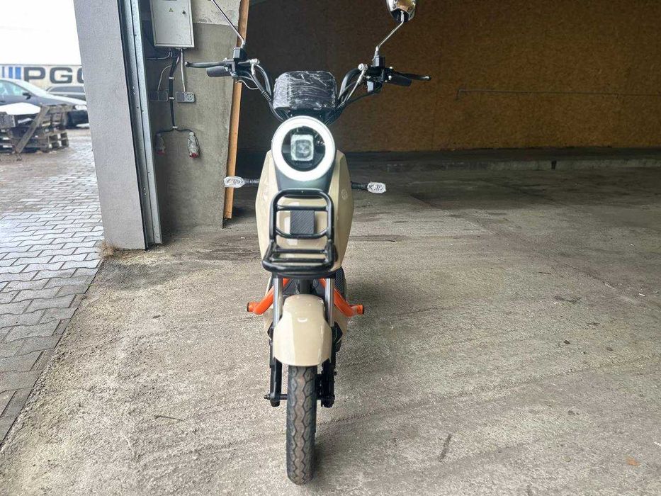 Електроскутер IDemo IRONWHEEL PRO