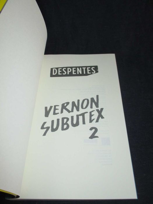 Livro Vernon Subutex Virginie Despentes 2 Volumes