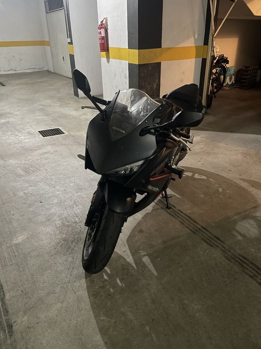 Honda CBR 650 2025