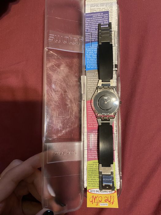 Женские часы Swatch оригинал с коробкой и документами